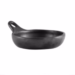 Bord met 1 Handvat Black Pottery – Handgemaakt en hittebestendig